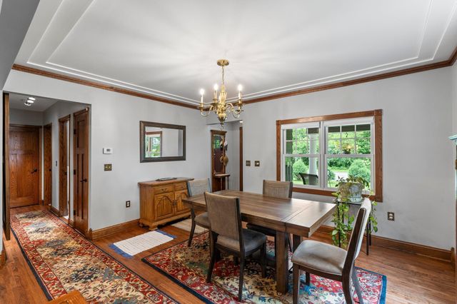 2501 County Road C2 W, Roseville, MN 55113