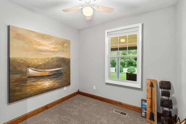 2501 County Road C2 W, Roseville, MN 55113