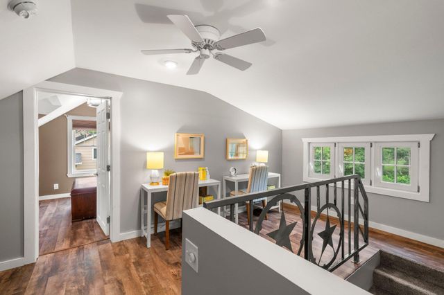 2501 County Road C2 W, Roseville, MN 55113