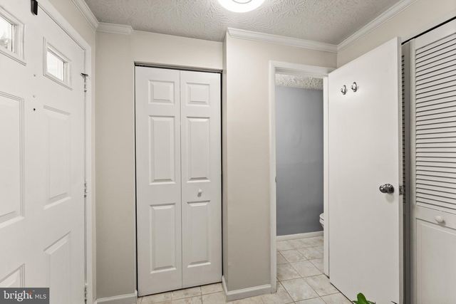 1617 SIERRA WOODS DR, Reston, VA 20194