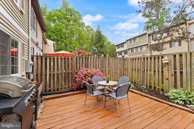 1617 SIERRA WOODS DR, Reston, VA 20194