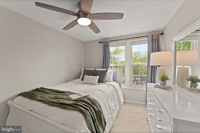 1617 SIERRA WOODS DR, Reston, VA 20194