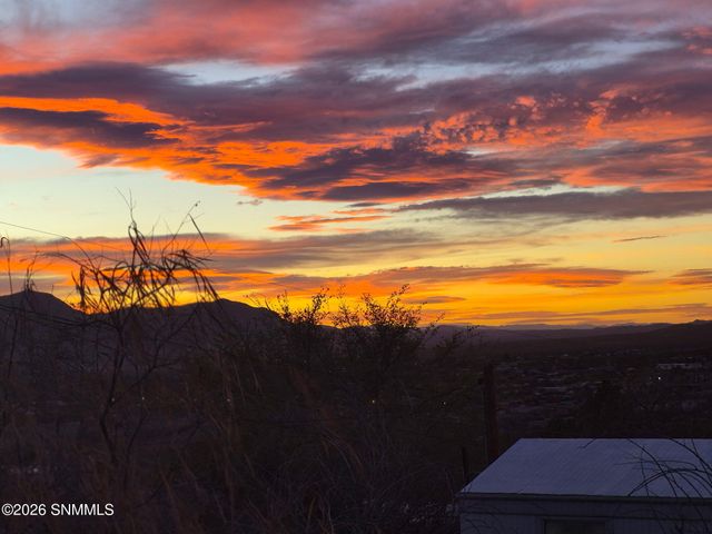 5215 Mescalero Trail, Las Cruces, NM 88012