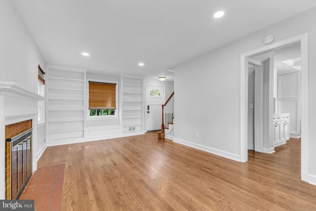 305 HAMILTON AVE, Silver Spring, MD 20901