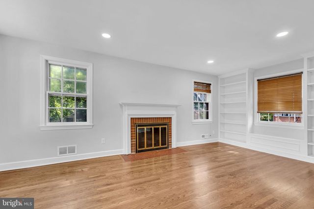 305 HAMILTON AVE, Silver Spring, MD 20901