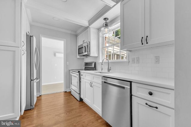 305 HAMILTON AVE, Silver Spring, MD 20901