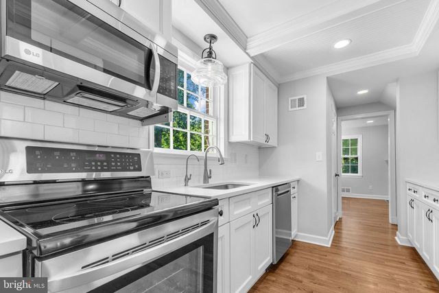 305 HAMILTON AVE, Silver Spring, MD 20901