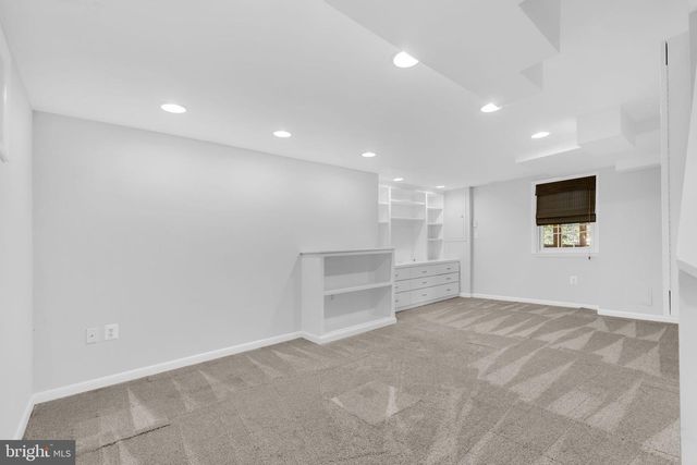 305 HAMILTON AVE, Silver Spring, MD 20901