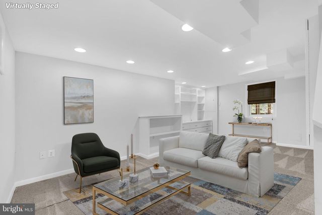 305 HAMILTON AVE, Silver Spring, MD 20901