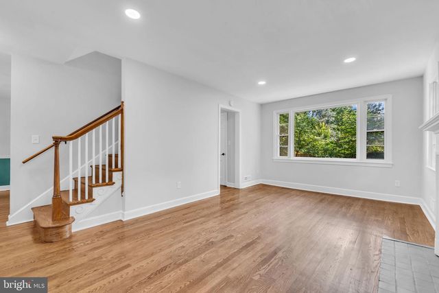 305 HAMILTON AVE, Silver Spring, MD 20901