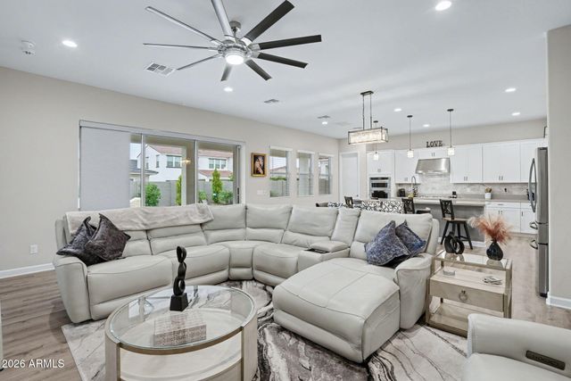 3938 W Amethyst Trail, San Tan Valley, AZ 85144