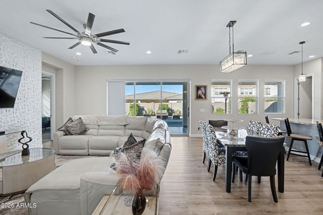 3938 W Amethyst Trail, San Tan Valley, AZ 85144