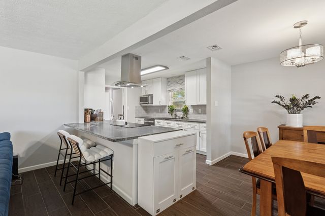 1501 Austrian Road, Grand Prairie, TX 75050