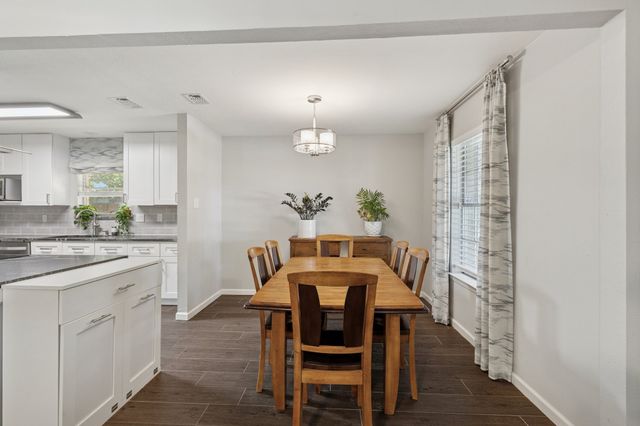 1501 Austrian Road, Grand Prairie, TX 75050