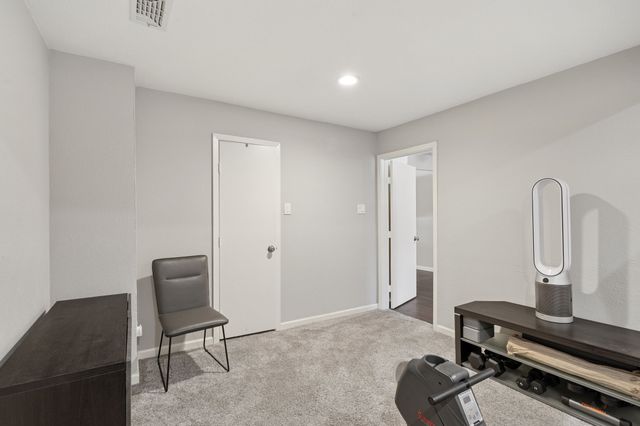 1501 Austrian Road, Grand Prairie, TX 75050