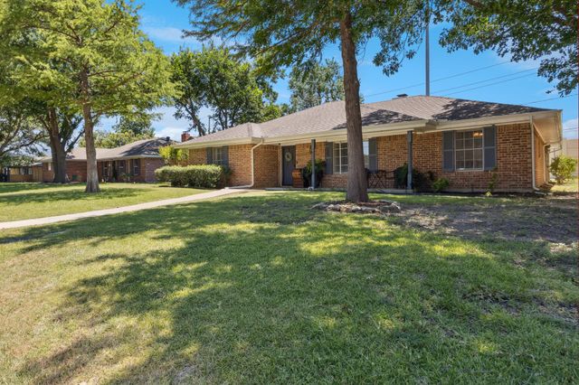 1501 Austrian Road, Grand Prairie, TX 75050