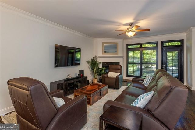 5561 Julian Place, Atlanta, GA 30342