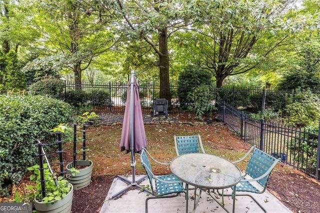 5561 Julian Place, Atlanta, GA 30342