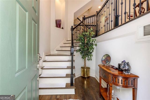 5561 Julian Place, Atlanta, GA 30342