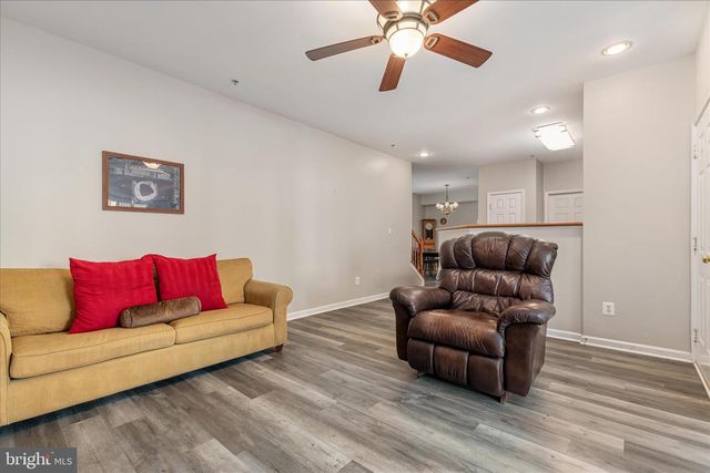 20227 MACGLASHAN TER, Ashburn, VA 20147