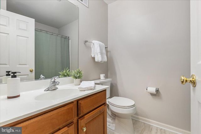 20227 MACGLASHAN TER, Ashburn, VA 20147