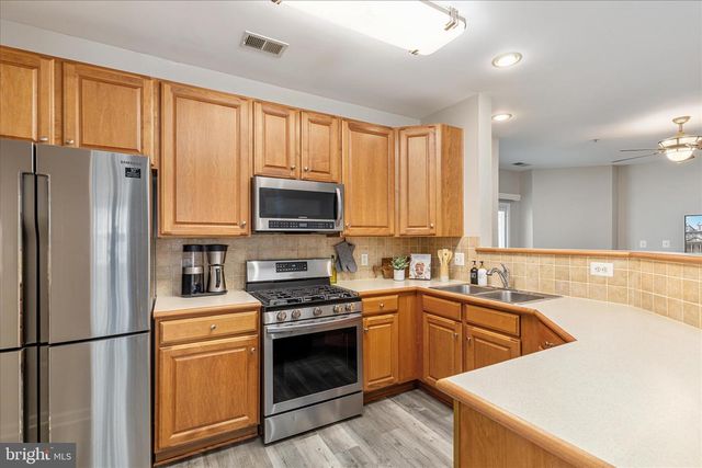 20227 MACGLASHAN TER, Ashburn, VA 20147