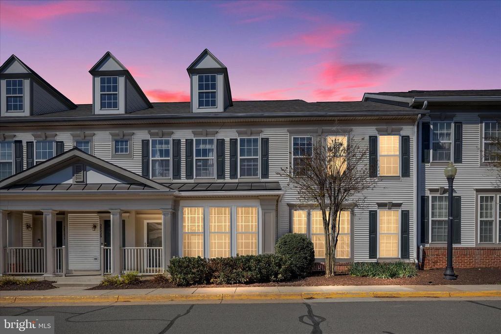 20227 MACGLASHAN TER, Ashburn, VA 20147