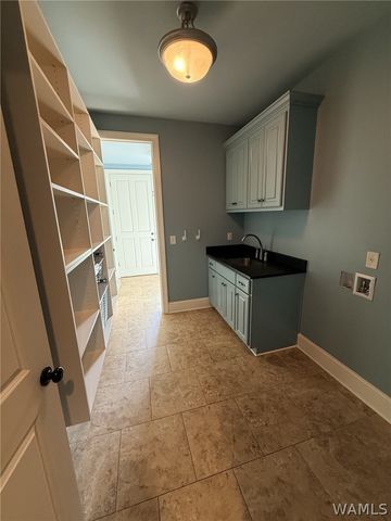 5551 Alexander, Tuscaloosa, AL 35406