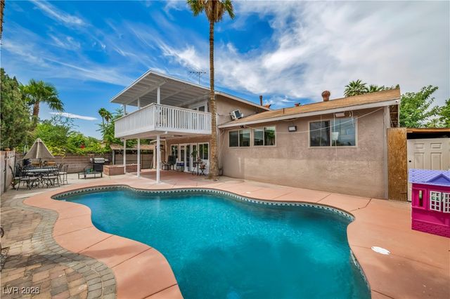 601 Cragin Park Drive, Las Vegas, NV 89107