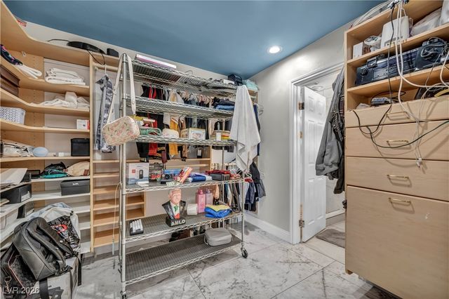 601 Cragin Park Drive, Las Vegas, NV 89107