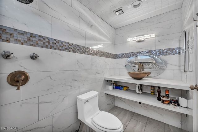 601 Cragin Park Drive, Las Vegas, NV 89107