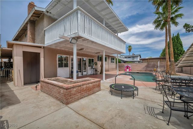 601 Cragin Park Drive, Las Vegas, NV 89107