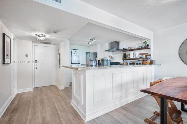 1925 Brickell Ave 1603, Miami, FL 33129