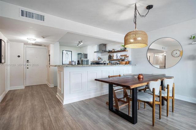 1925 Brickell Ave 1603, Miami, FL 33129