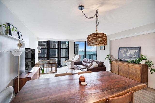 1925 Brickell Ave 1603, Miami, FL 33129