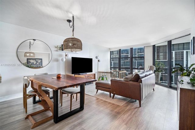 1925 Brickell Ave 1603, Miami, FL 33129