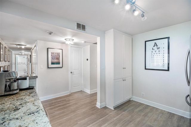 1925 Brickell Ave 1603, Miami, FL 33129