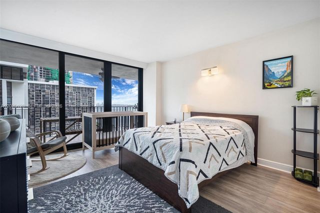 1925 Brickell Ave 1603, Miami, FL 33129