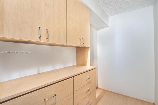 1925 Brickell Ave 1603, Miami, FL 33129