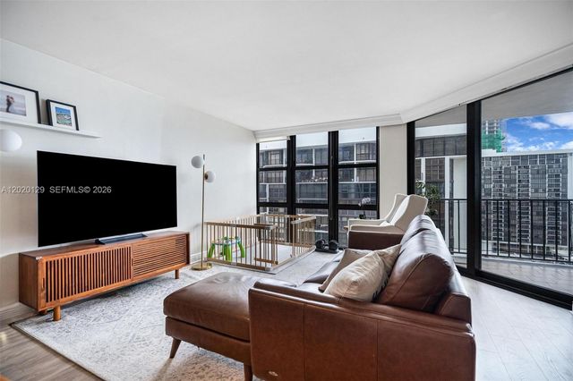 1925 Brickell Ave 1603, Miami, FL 33129