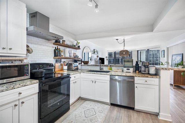 1925 Brickell Ave 1603, Miami, FL 33129