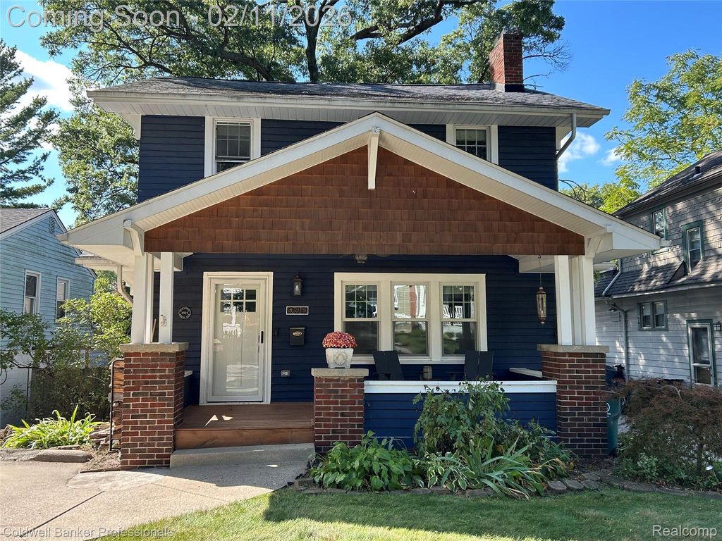 805 Forestdale Road, Royal Oak, MI 48067
