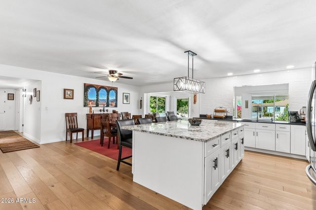 13812 N WHISPERING LAKE Drive, Sun City, AZ 85351