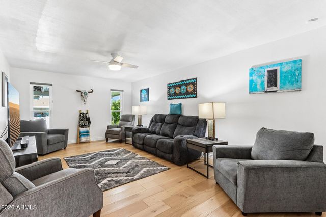 13812 N WHISPERING LAKE Drive, Sun City, AZ 85351