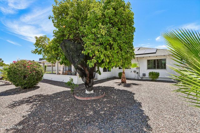 13812 N WHISPERING LAKE Drive, Sun City, AZ 85351