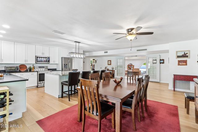 13812 N WHISPERING LAKE Drive, Sun City, AZ 85351