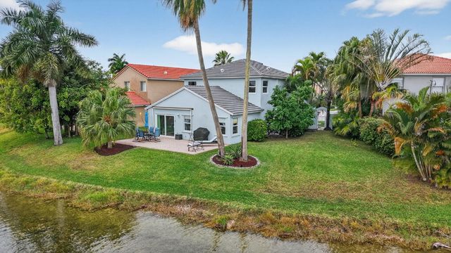 10638 NW 7th Street, Pembroke Pines, FL 33026