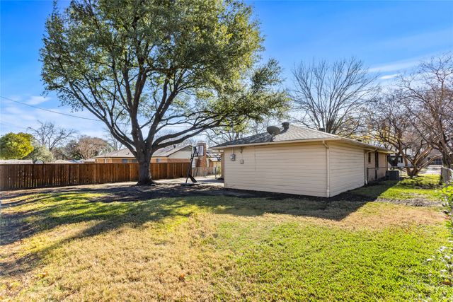 1214 Holly Drive, Richardson, TX 75080