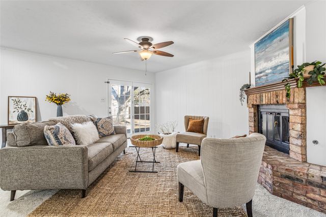 1214 Holly Drive, Richardson, TX 75080