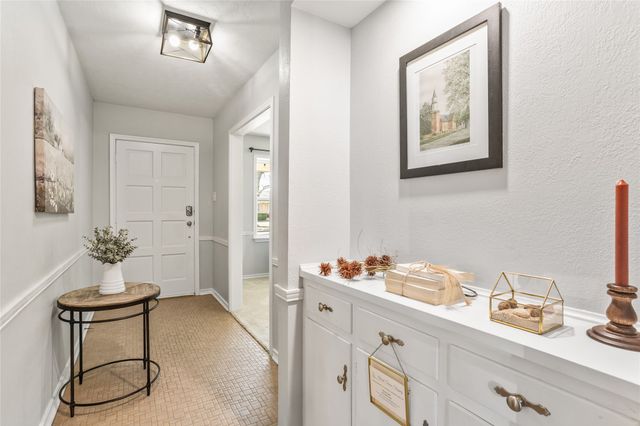 1214 Holly Drive, Richardson, TX 75080